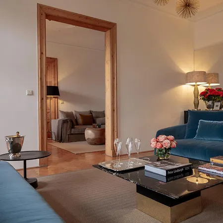 Luxury Palais Des Arts 아파트 *